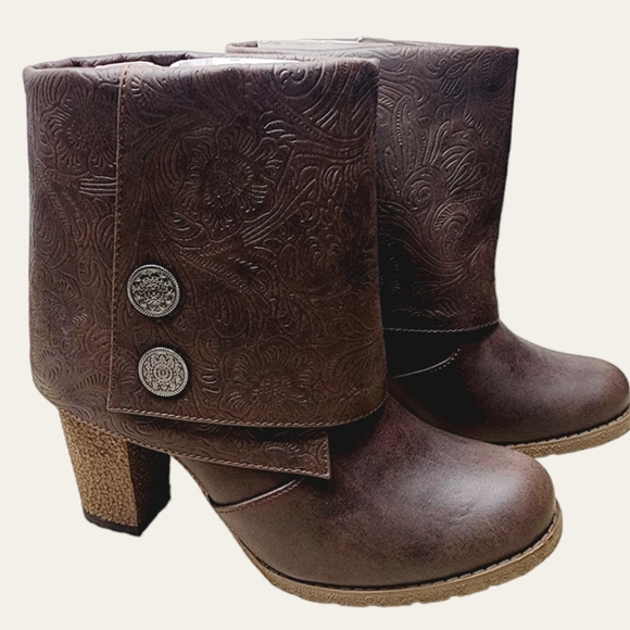 FINAL PRICE🚨 Muk Luks water-resistant boots | Size 6 - Picture 14 of 14